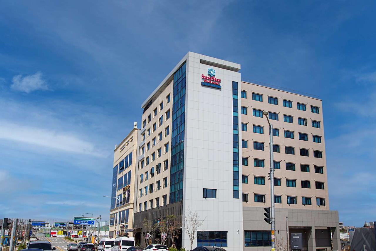 Surestay Plus Hotel By Best Western Asan Εξωτερικό φωτογραφία